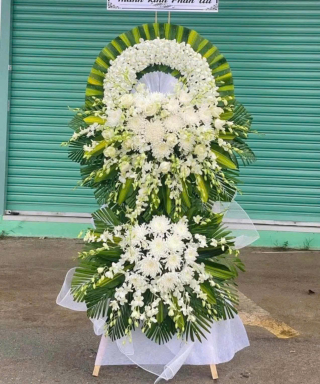 Tràng hoa tươi MS17